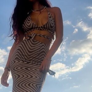 striped set, stretchy(small/extra small)